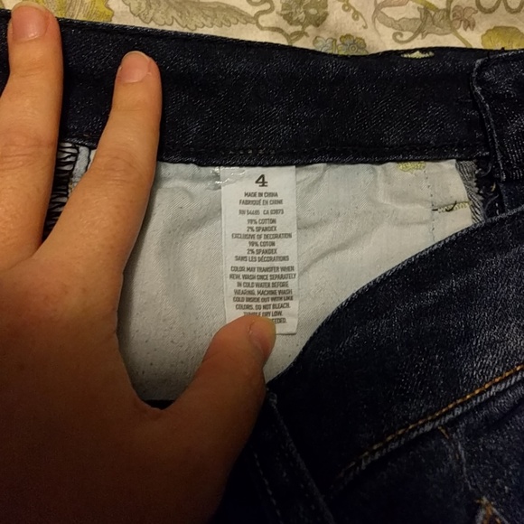 American Eagle shorts - Picture 2 of 3