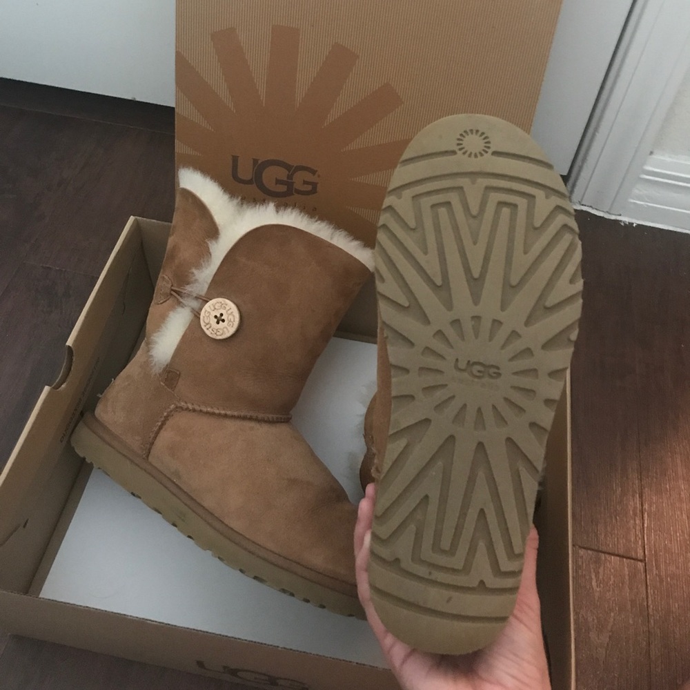 Women's uggs