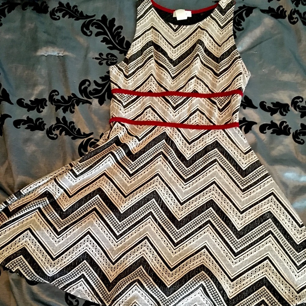 Tea length adorable dress