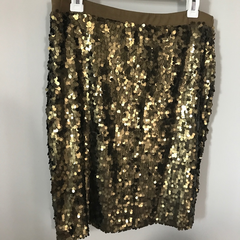 Sequence Skirt