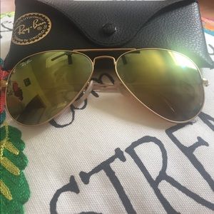 Ray•Ban | Gold Frame/Brown Flash Lens Aviators