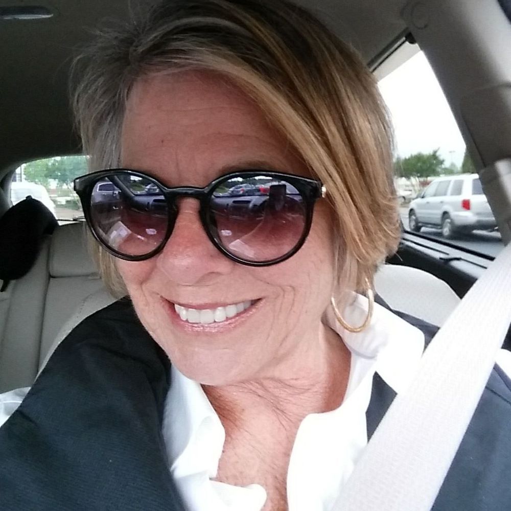 Meet your Posher, Janis