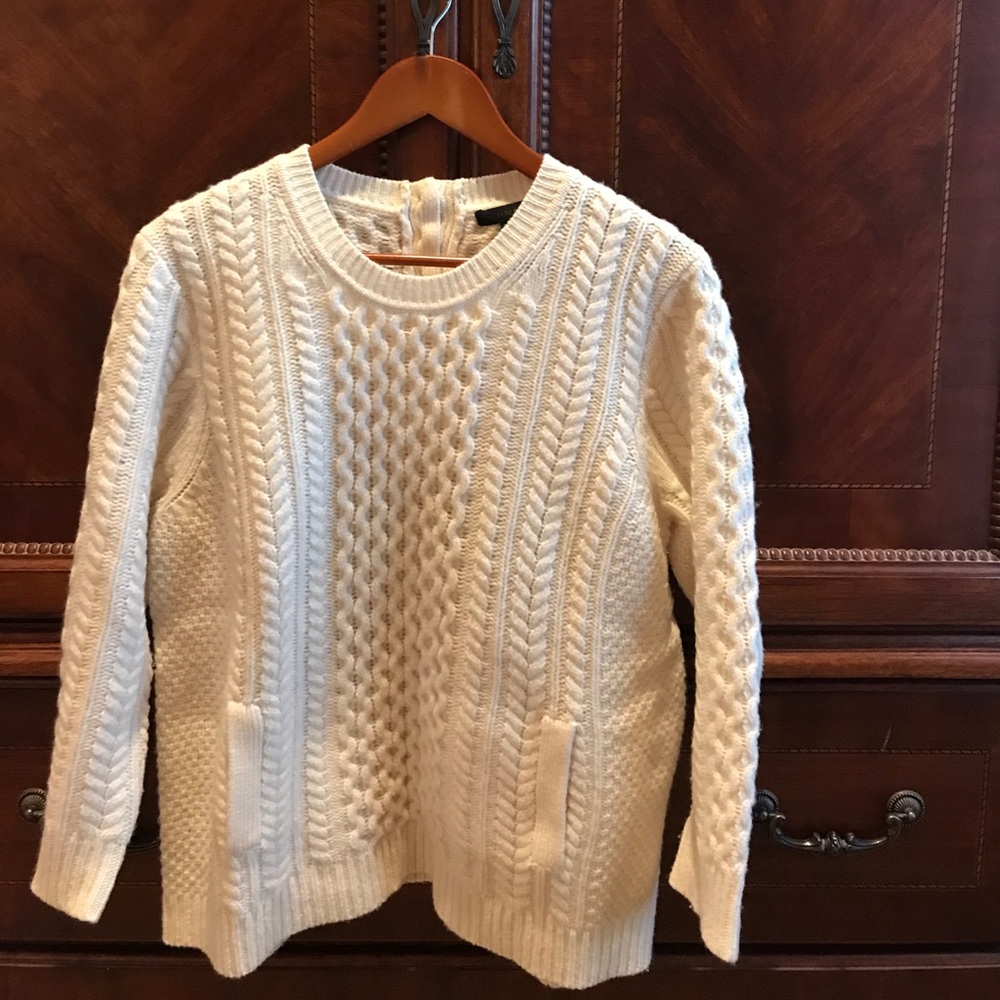 J Crew 100% Wool 3/4 Sleeve Sweater