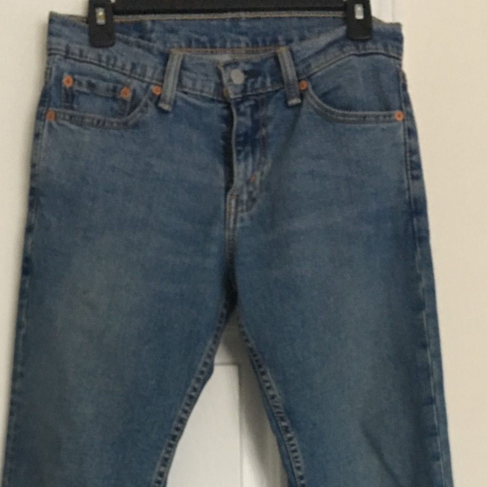 Levi blue jeans. Great for teen!