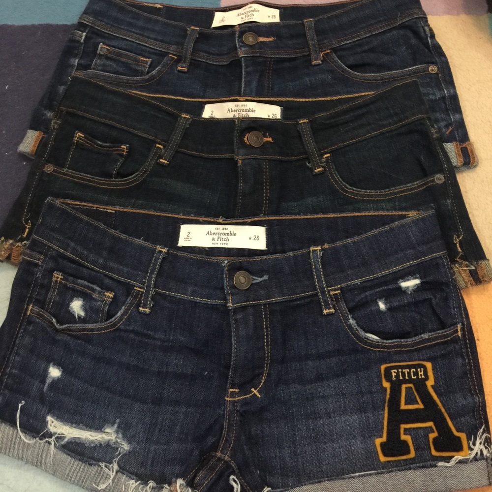 3 pairs of Abercrombie and fitch shorts