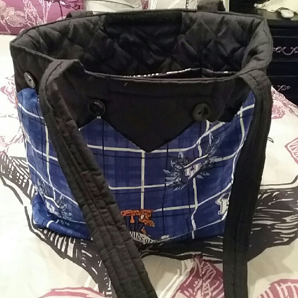 U.k purse