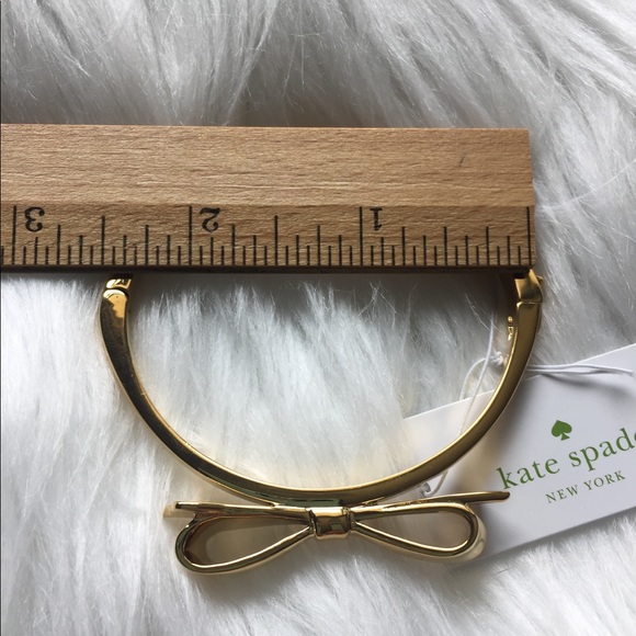 Kate Spade ♠️ Love Notes Bangle in Gold - Picture 4 of 5