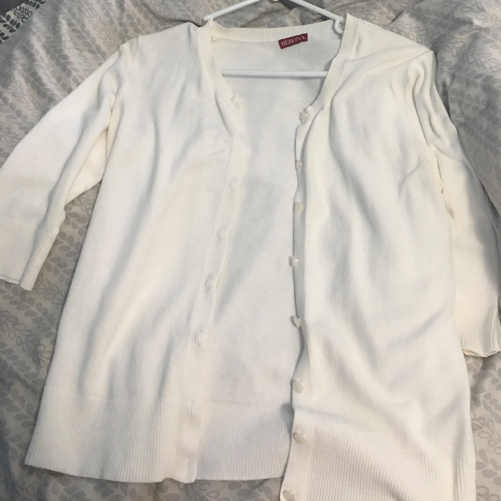 Like NEW Merona 3/4 sleeve cover top