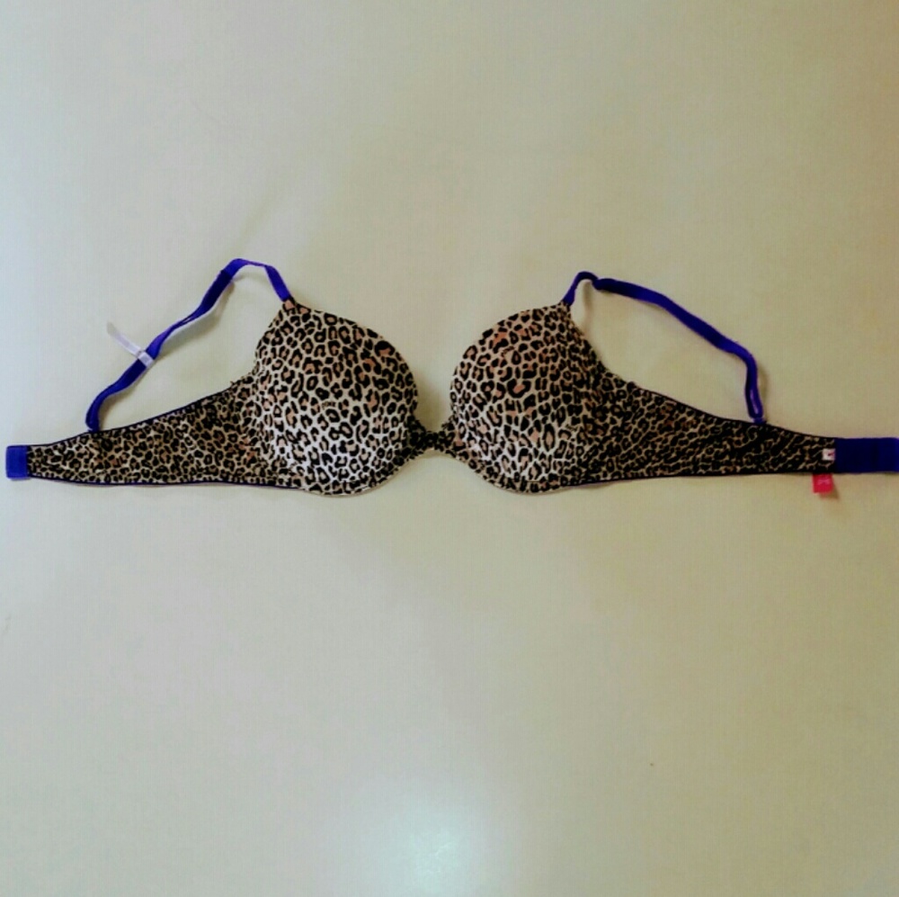 Vs pink cheetah bra 36B