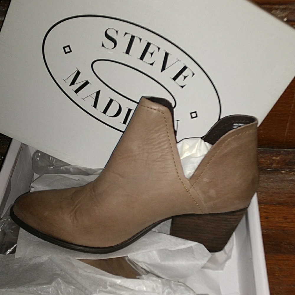 Steve Madden Adelphie