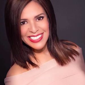 Meet your Posher, Mayela