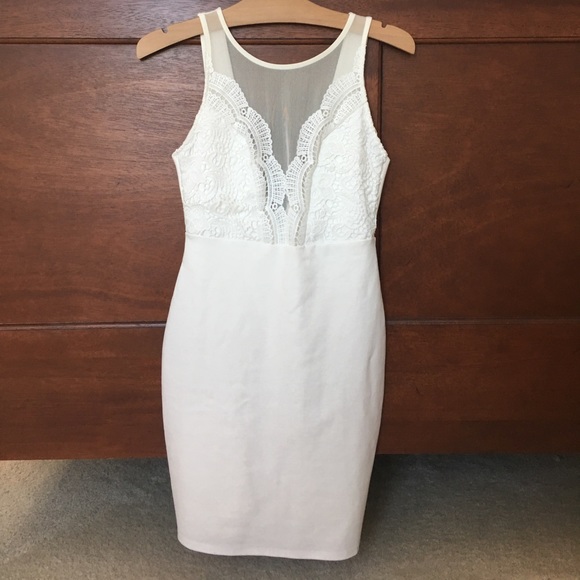 coquina white lace bodycon dress