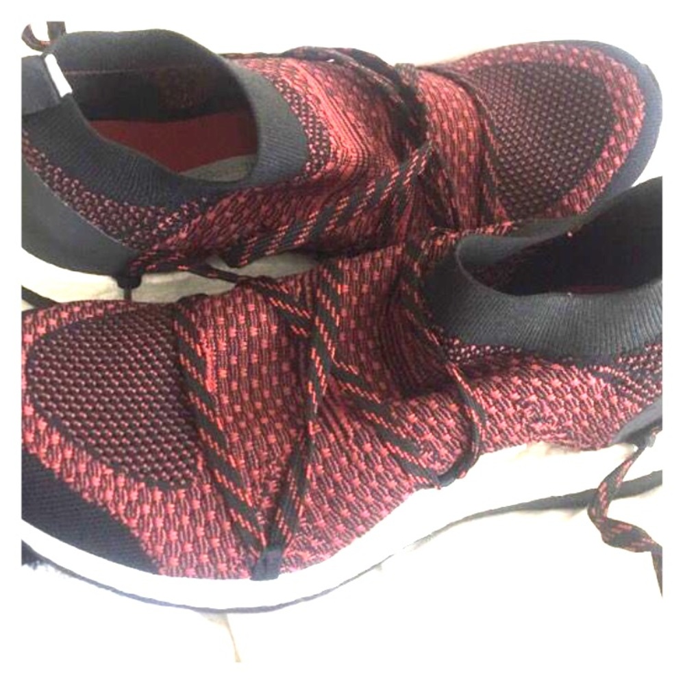 Stella Mccartney Women size 8 addidas