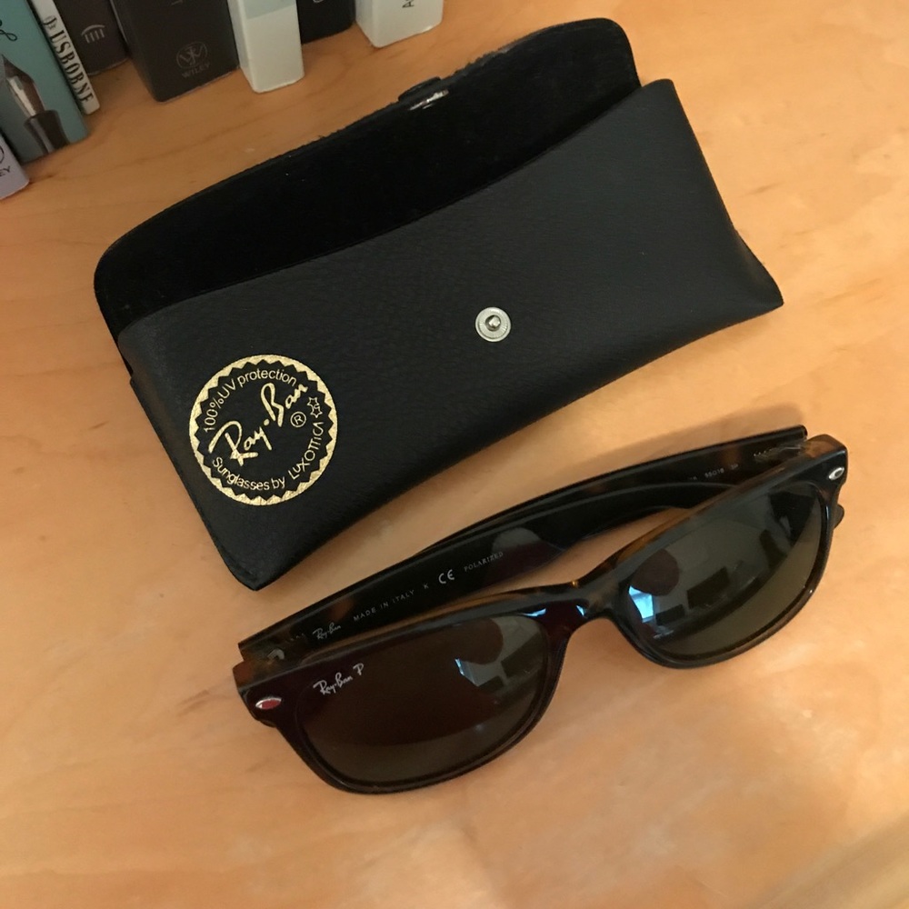Rayban wayfarer polarized