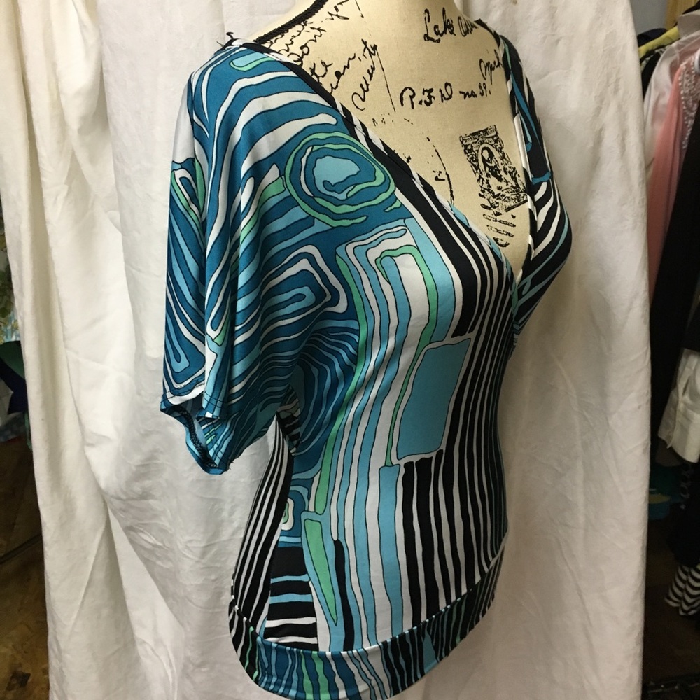 Fun Top - Picture 2 of 4