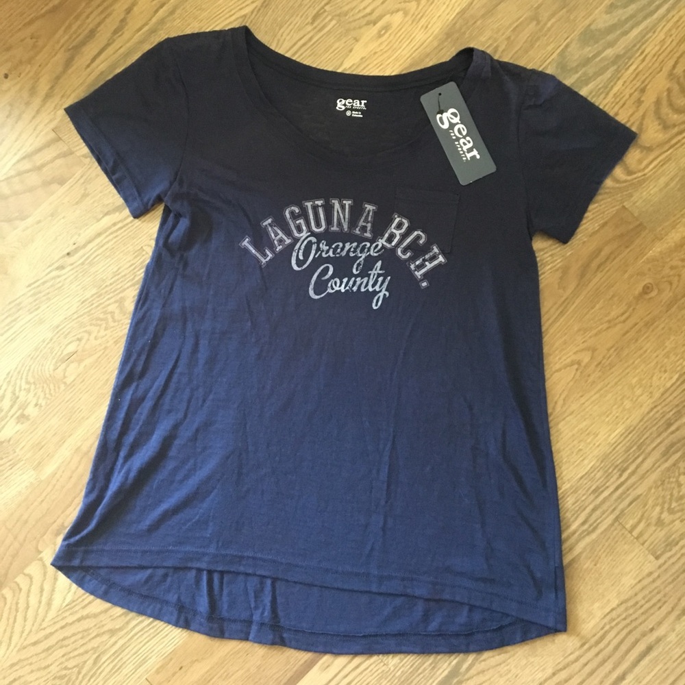 NWT women's Laguna Beach tee, size medium