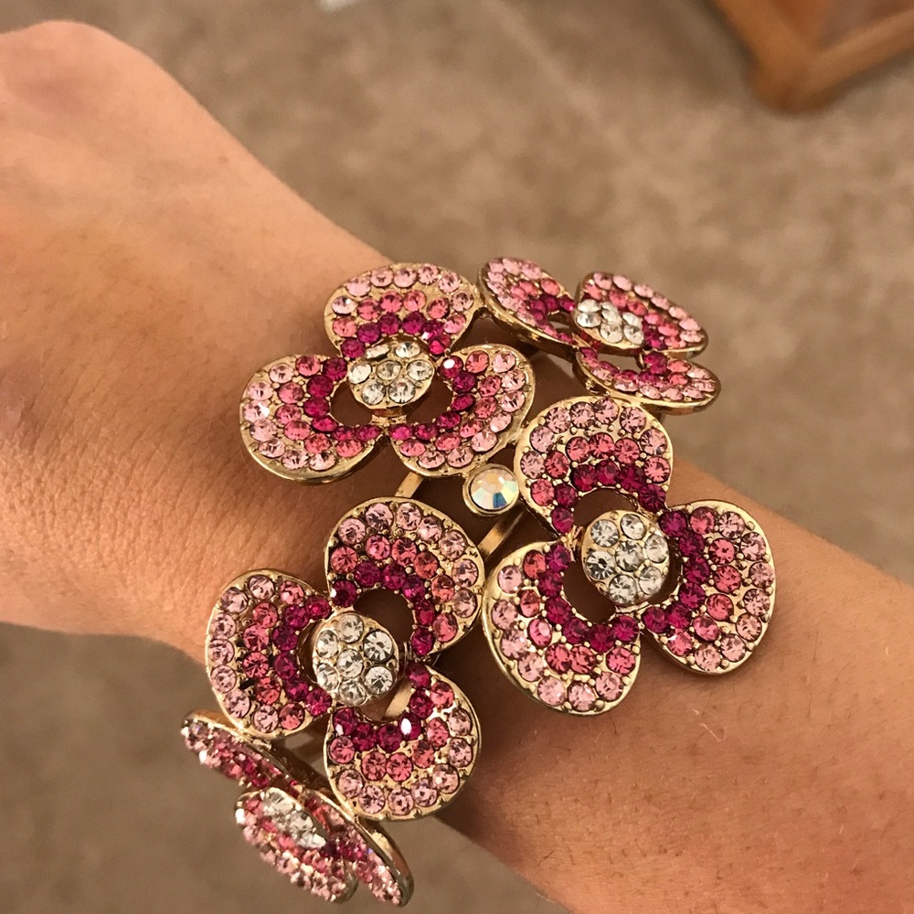 Pink rhinestone bracelet