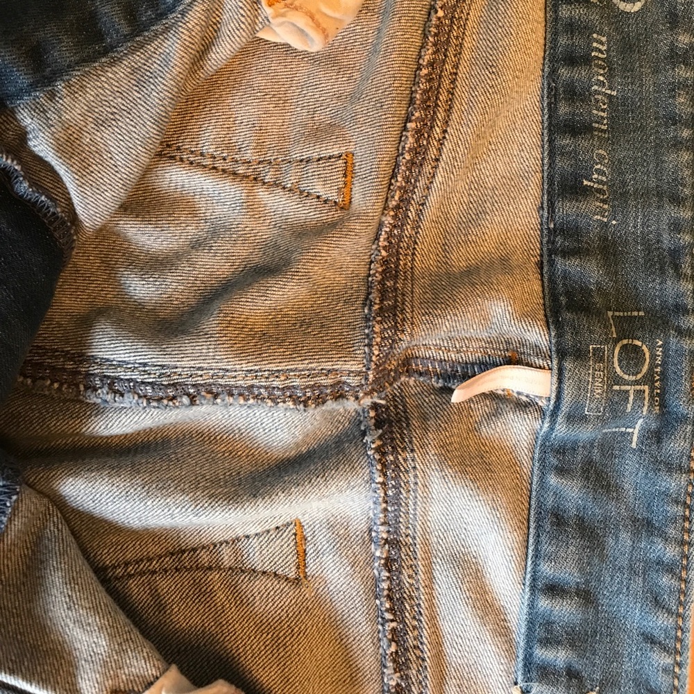 Loft size 12 modern capri's
