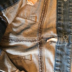 Loft size 12 modern capri's