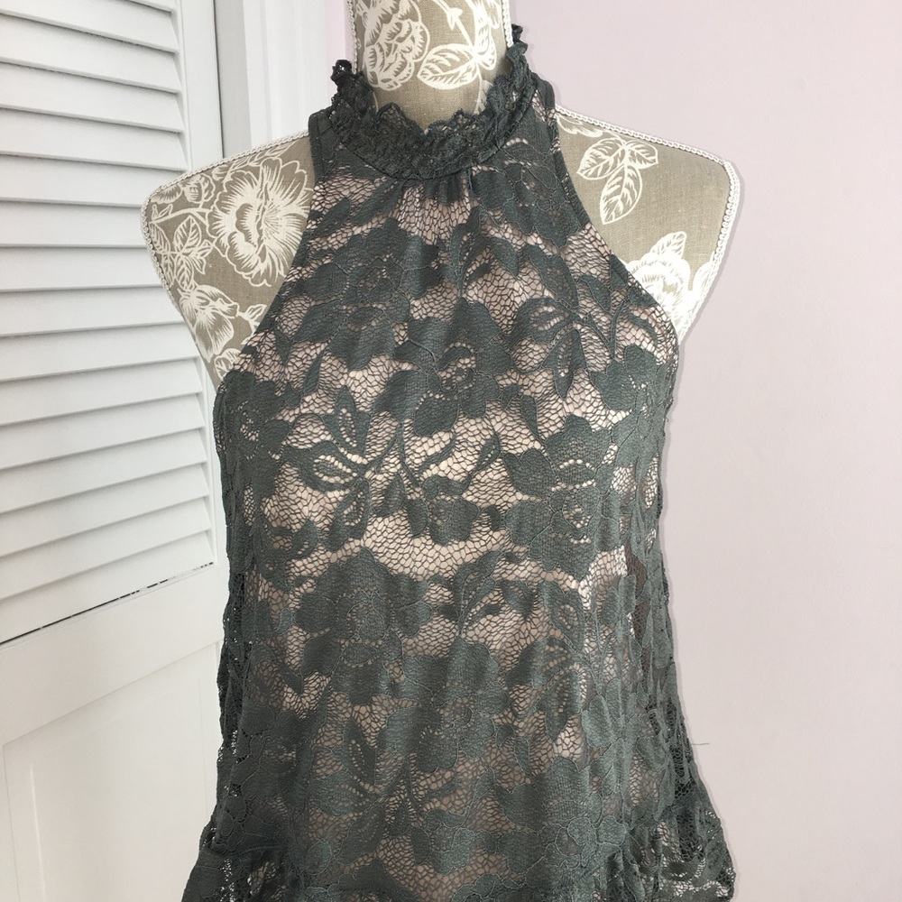 Express top worn once in perfect condition