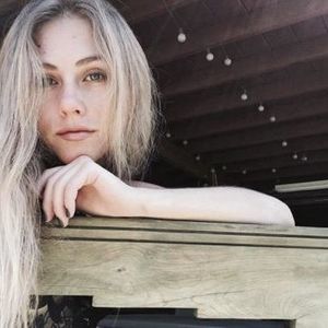 Meet your Posher, Alexandra