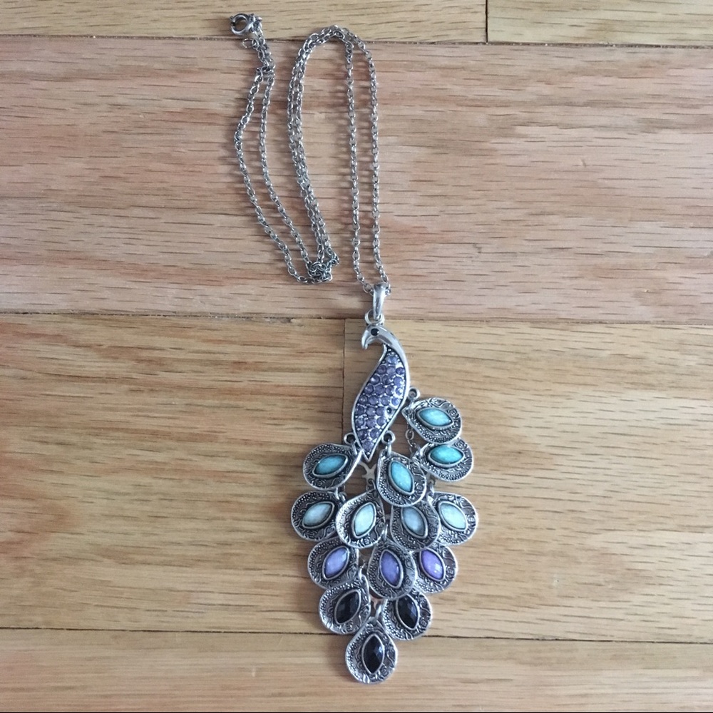 FREE W/ ANY PURCHASE Peacock Necklace
