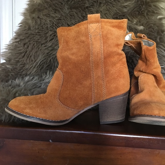 Sundance Leather Booties Size 37 (6.5 US) - Picture 3 of 6