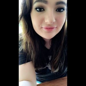 Meet your Posher, Sabrina