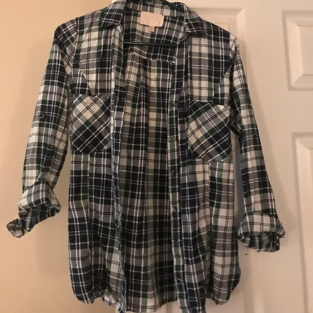 Skies are blue plaid top