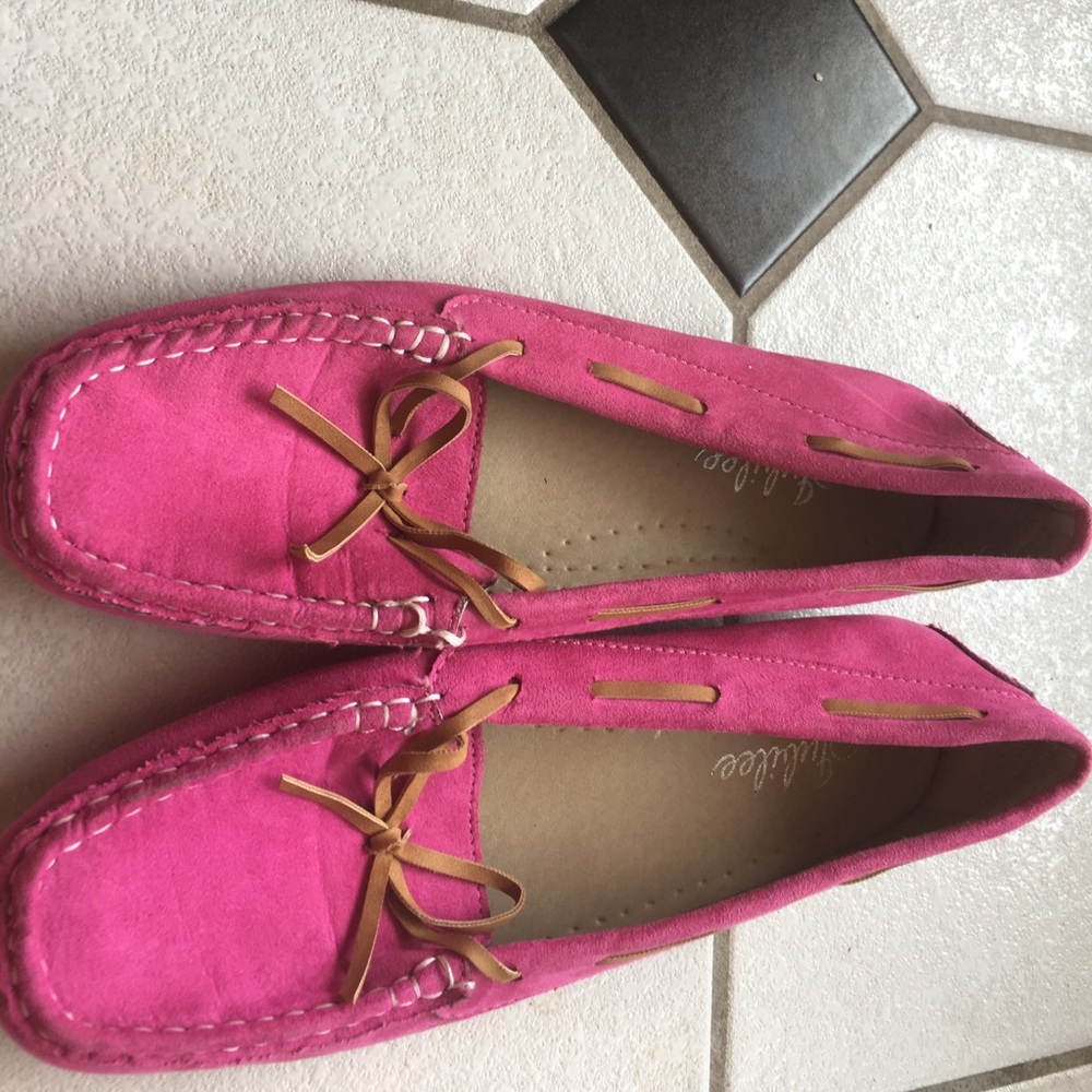 Longer driving shoe