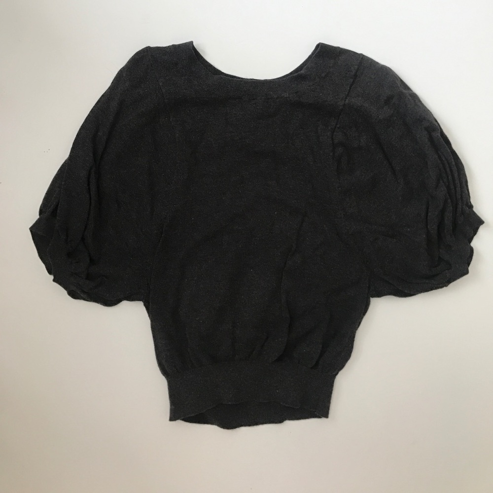 Raglan Dolman sleeve Adorable sweater! Small
