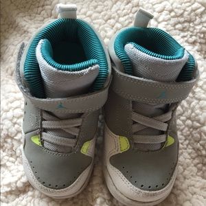Toddler Jordans Size 6