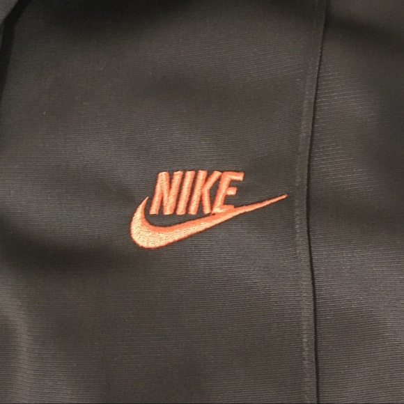 Nike track jacket - Picture 2 of 2