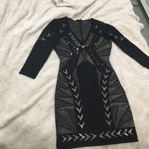 Winter is coming!  The black dress. - Picture 3 of 4