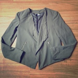 Button Less Blazer