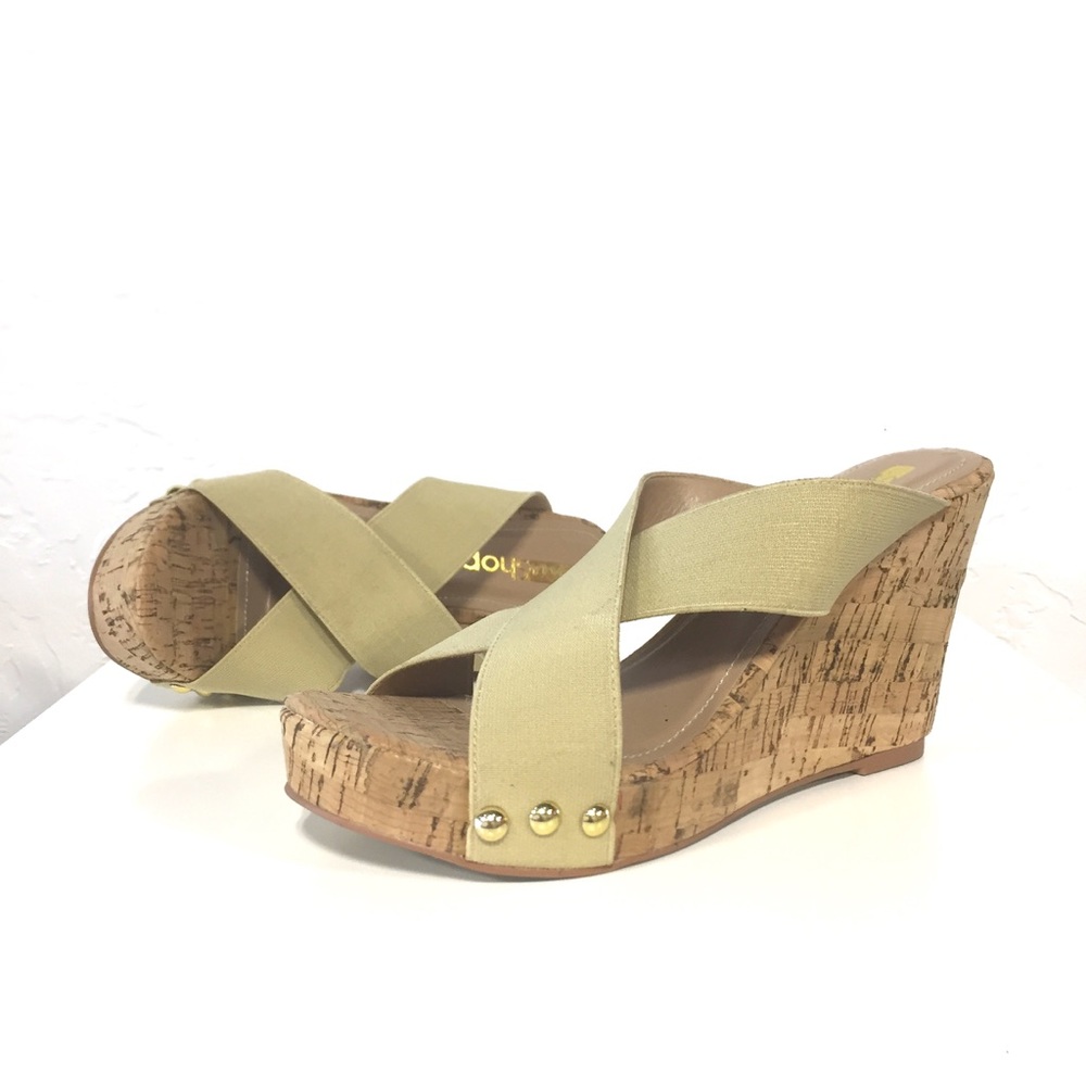 ShuShop Natural Tan Wedges