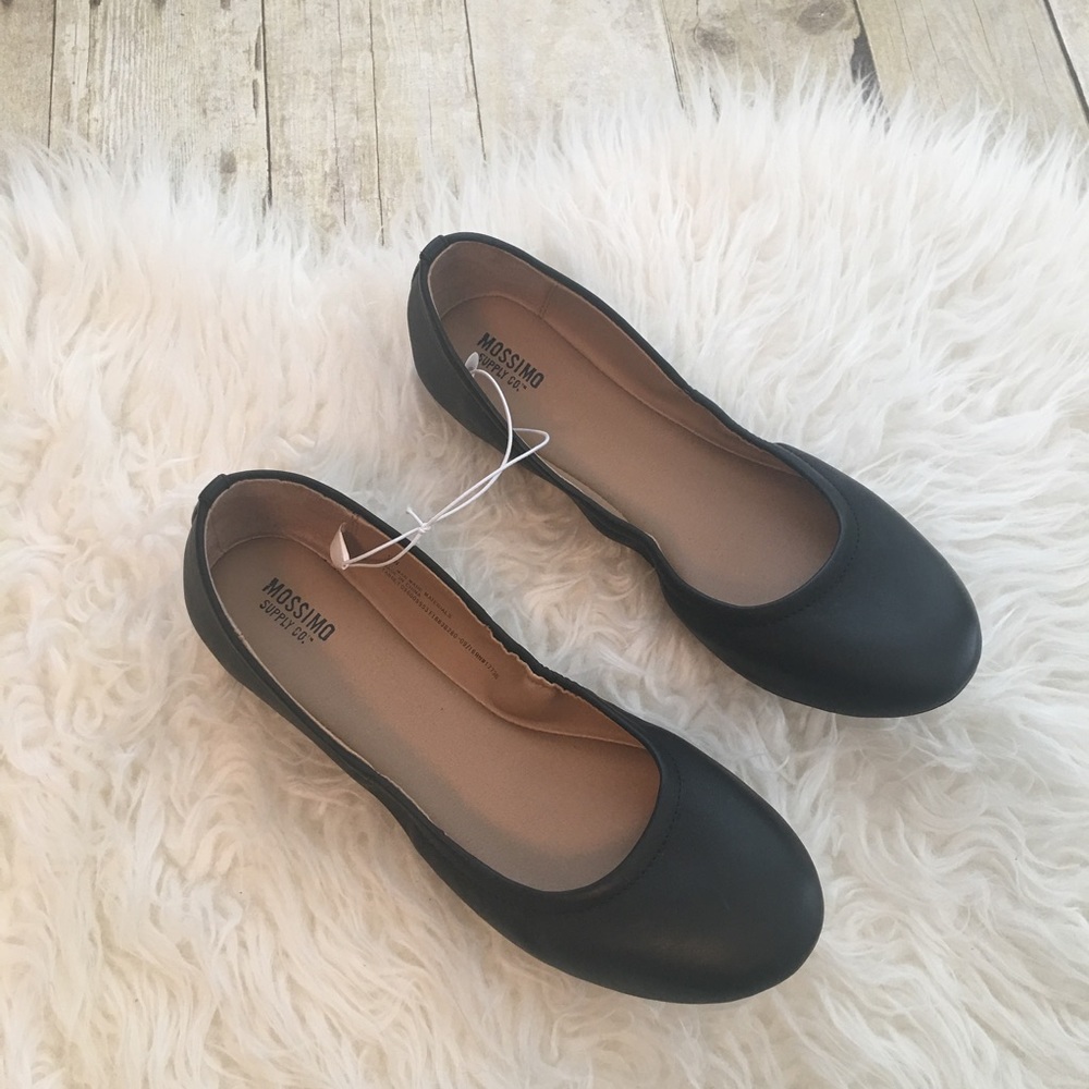 NIB Mossimo Ona Flats Wide Width
