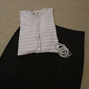 Nice light gray card I🌸