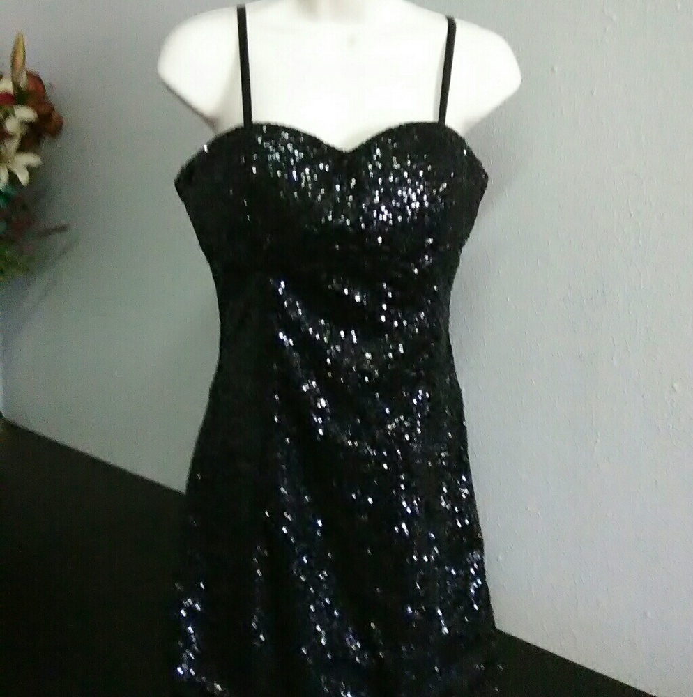 Black sequined dress