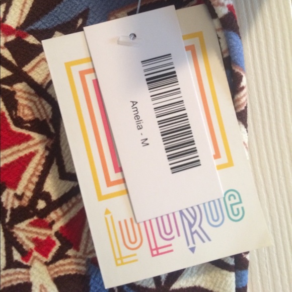 NWT LulaRoe size M Amelia dress - Picture 2 of 4