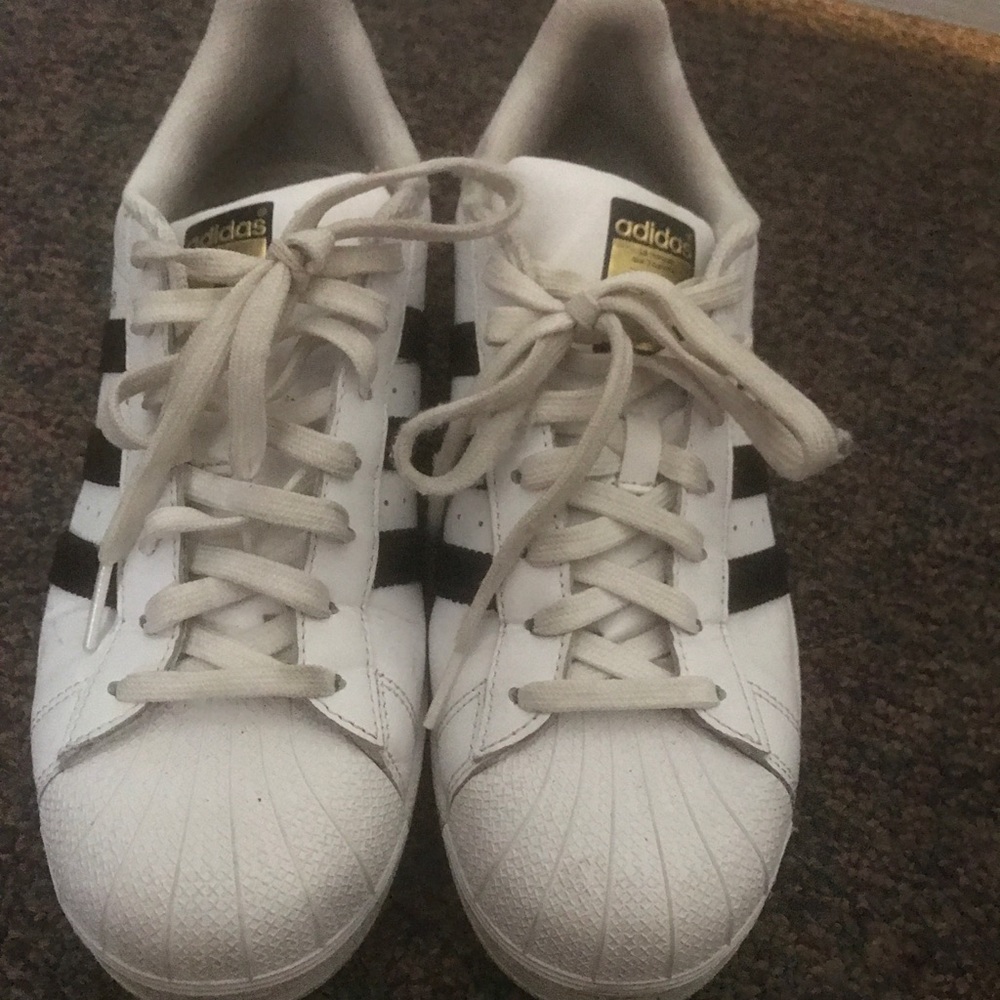 Adidas superstar white and black