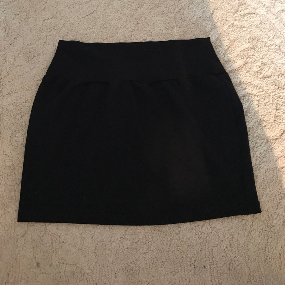 Black sexy stretch express skirt size small
