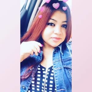 Meet your Posher, Yeimy