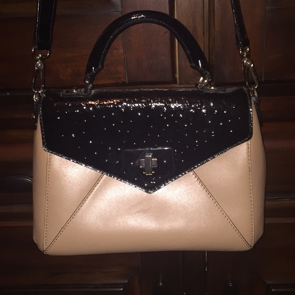 kate spade Handbags - Kate spade ♠️ tans and black purse