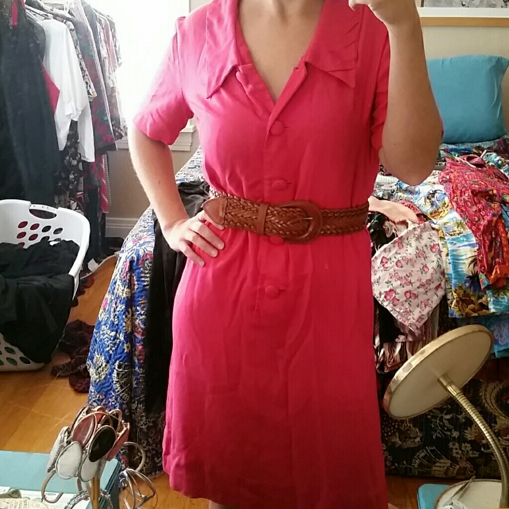 VTG Hot Pink Button Down Dress! Size M/L♡