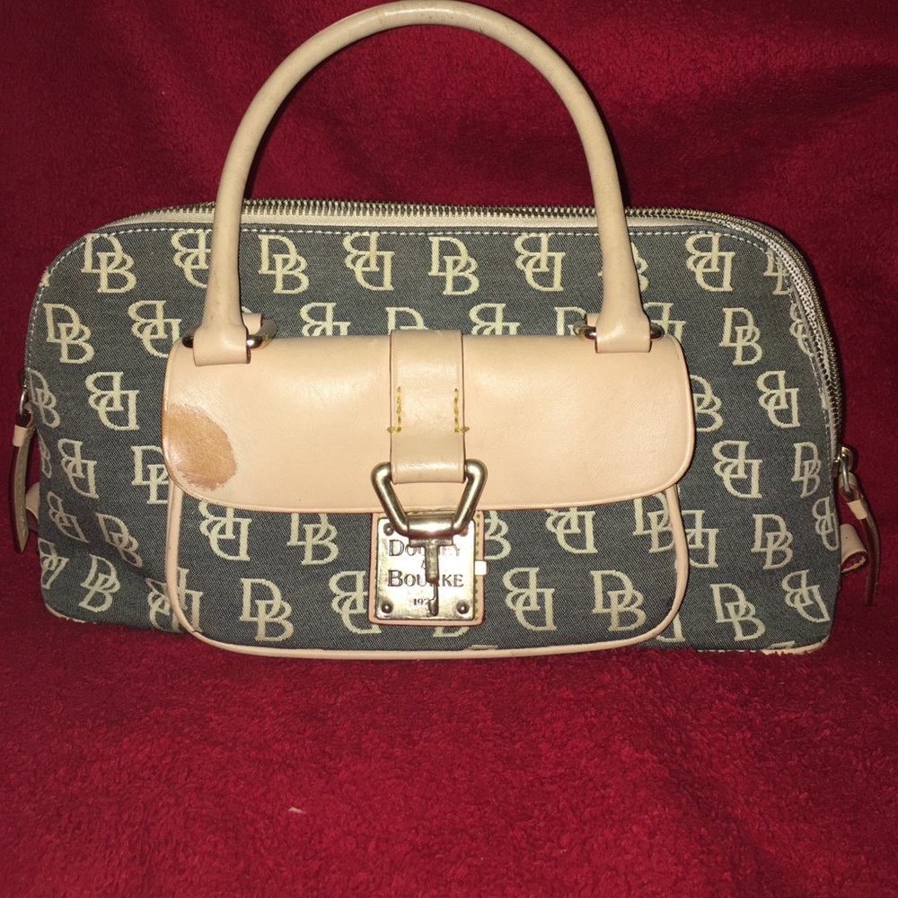 Dooney and Bourke Purse