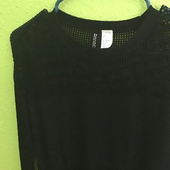 Fishnet crop - Picture 2 of 4