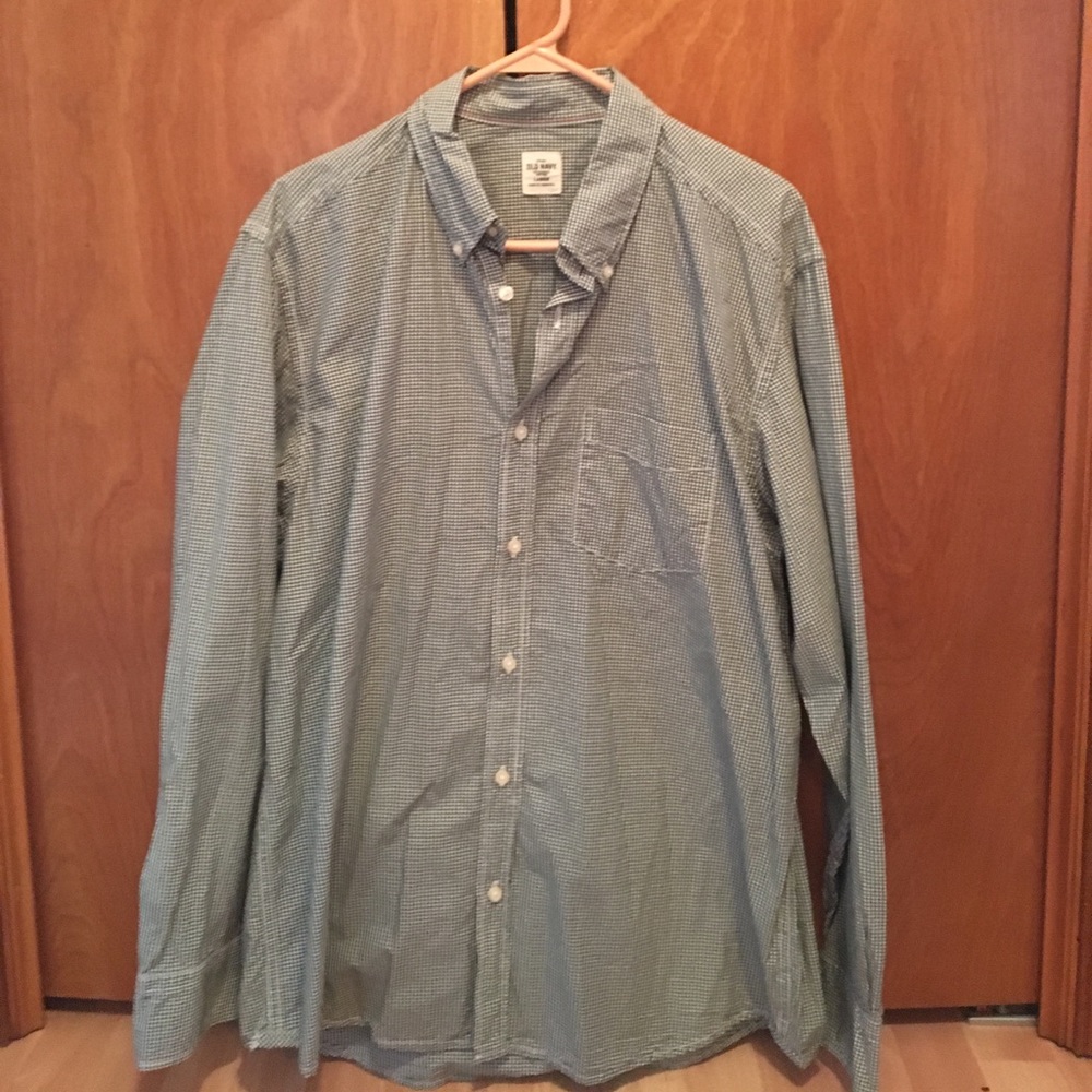 Old Navy Buttom Up Shirt