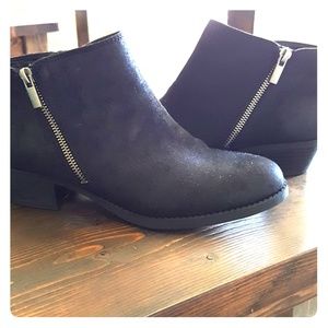 Black ankle boots  Carlos by Carlos Satana