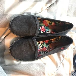 Navy Canvass Shoes NWOT